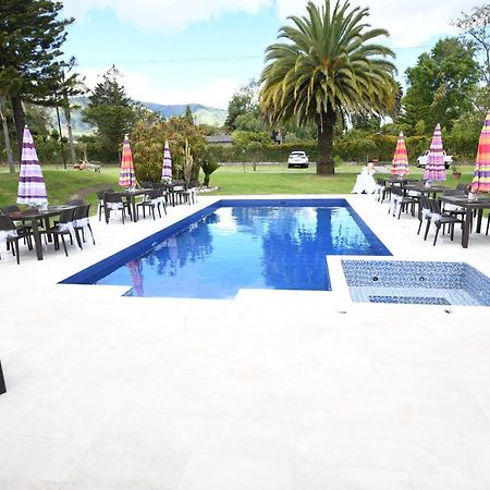 Quinta La Constanza Otel Tababela Dış mekan fotoğraf