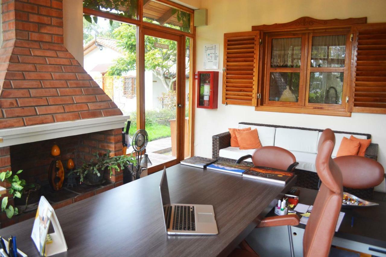 Quinta La Constanza Otel Tababela Dış mekan fotoğraf